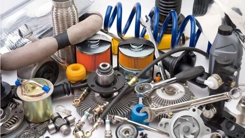 مکانیکی تعمیرگاه ماشین سنگین