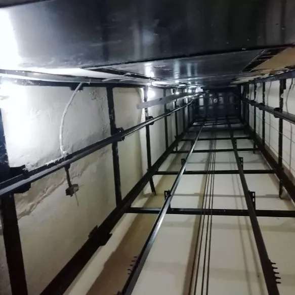 آسانسور و آسانبر آپادانا