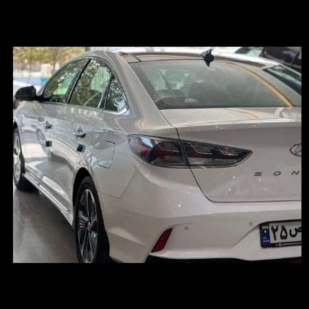 نمایشگاه ماشین یک دو سه دریزد