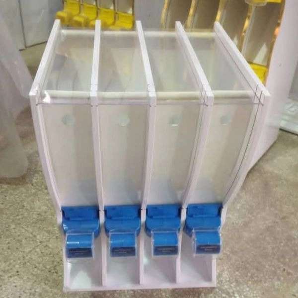 الینا استند