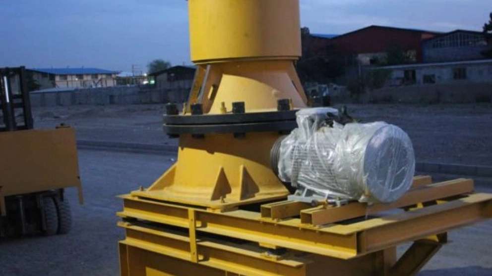 تعمیرکار دستگاه های سنگ شکن
