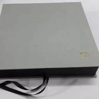 هاردباکس در کتابی