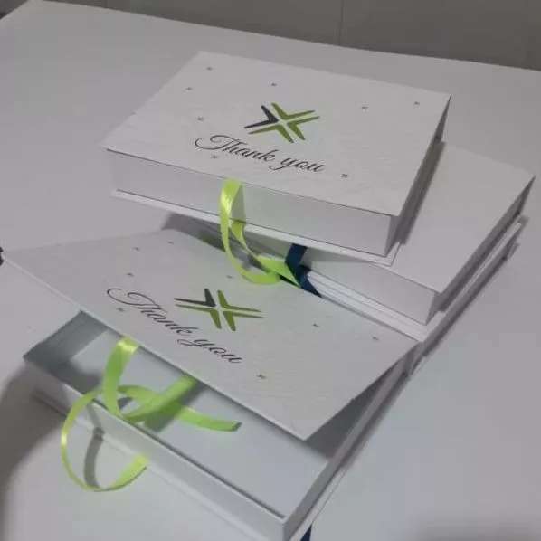 هاردباکس در کتابی