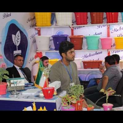 ظرف های نگهدارنده موادغذایی مهربان پلاست