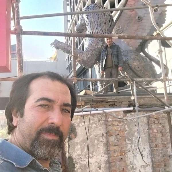 مجسمه آهنی روح بخش