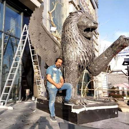 مجسمه آهنی روح بخش