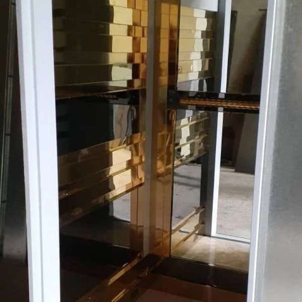 آسانسور پارسه