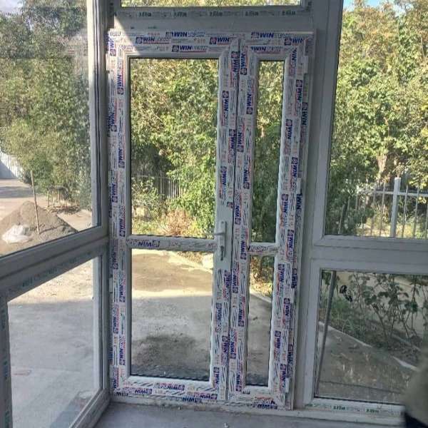 تولید کننده پنجره های دوجداره upvcو الومینیومی نرمال وترمال بریک وشیشه های دوجداره