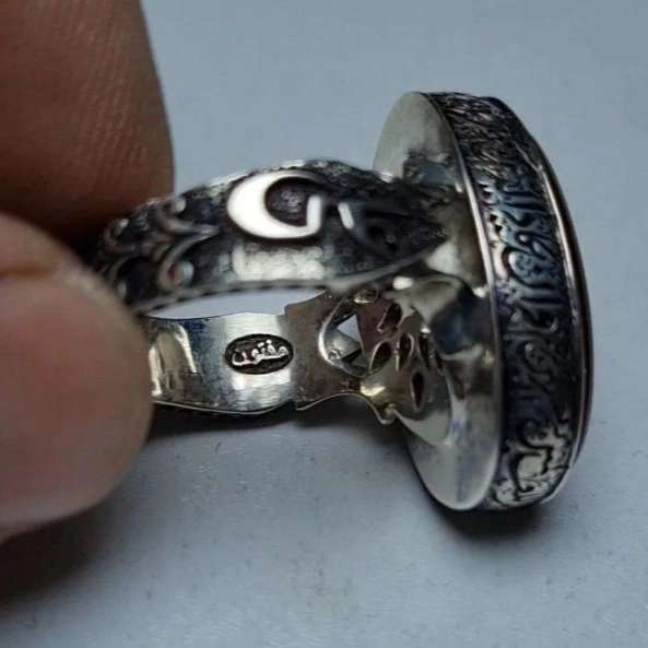 طراحی و ساخت انگشترهای خاص و کلکسیونی