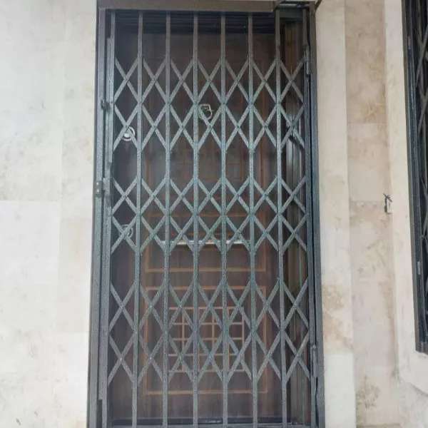 درب آکاردئونی رحیمی