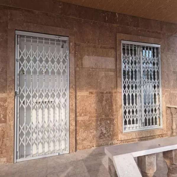 درب آکاردئونی رحیمی