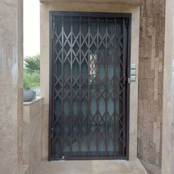 درب آکاردئونی رحیمی