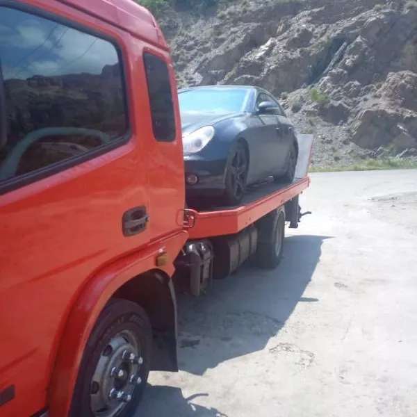خودرو بر و جرثقیل جاده هراز قائم