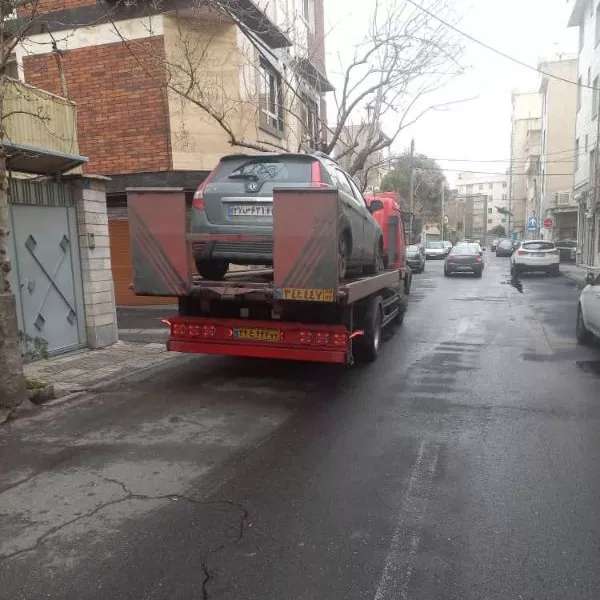 خودرو بر و جرثقیل جاده هراز قائم