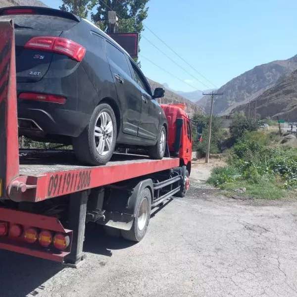خودرو بر و جرثقیل جاده هراز قائم