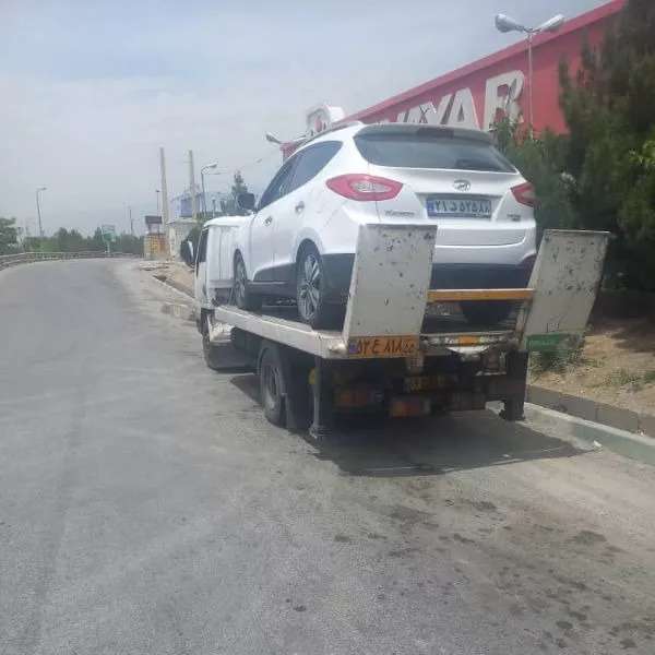 خودرو بر و جرثقیل جاده هراز قائم
