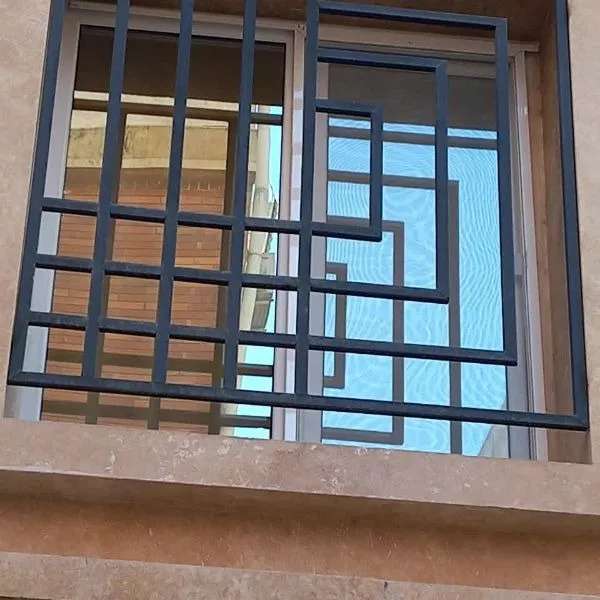 درب آکاردئونی رحیمی در بابل