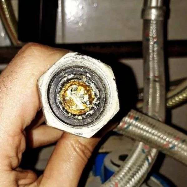 خدمات فنی پاسخ