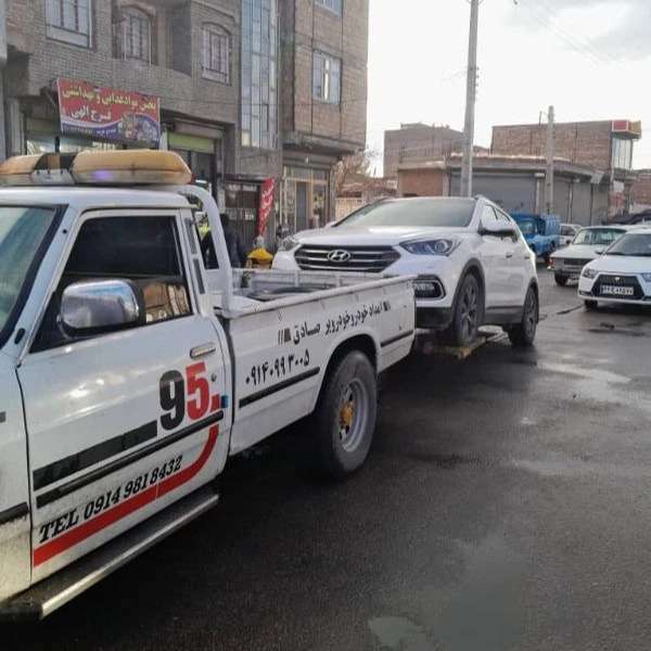 امدادخودرو صادق قاسمی تعمیر در محل در میاندوآب