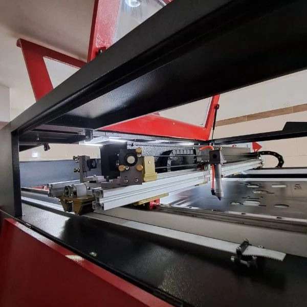 دستگاه برش لیزر فلزات و غیر فلزات شتاب CNC