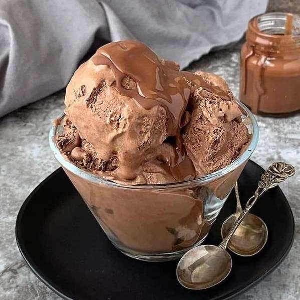 بستنی لانوس