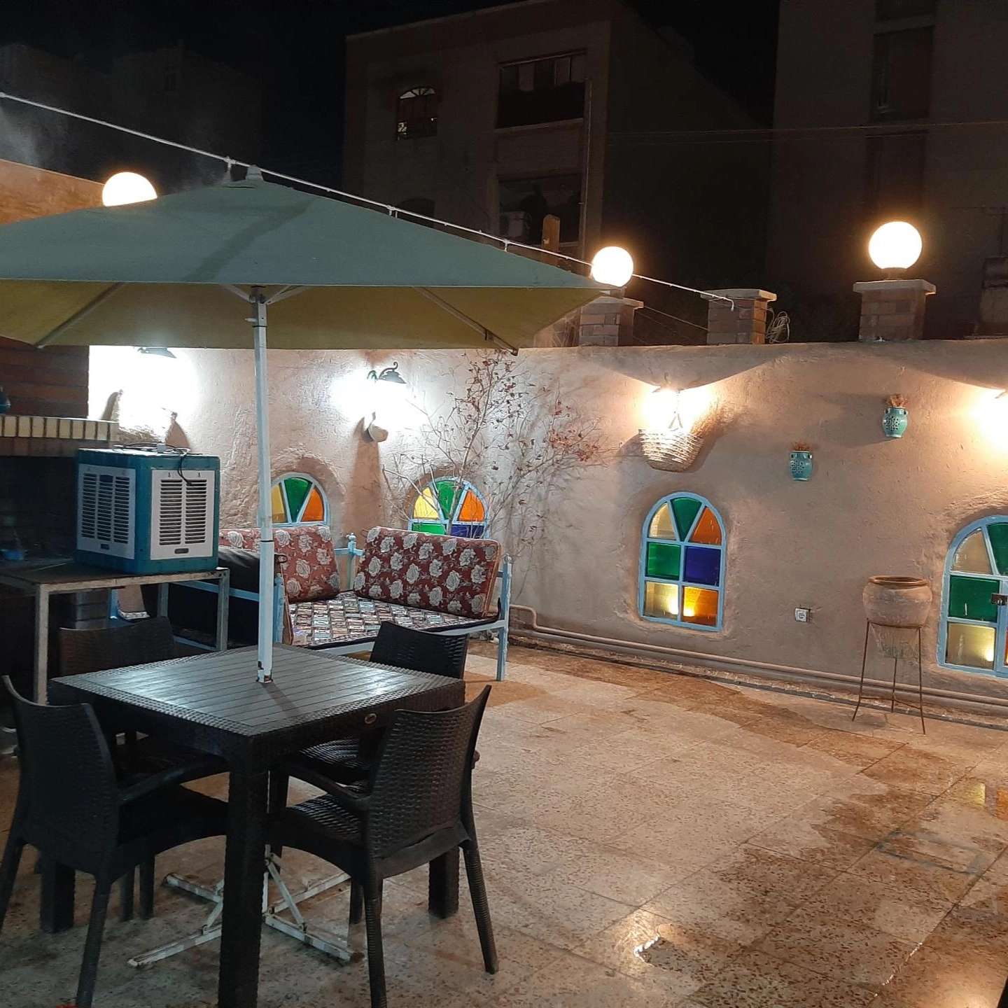 فست فود شبستان در اهواز