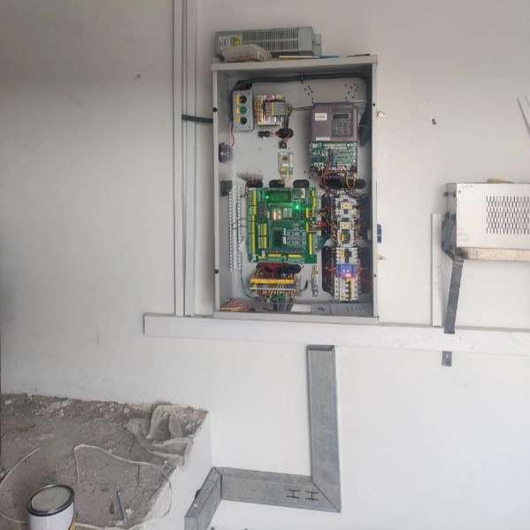 آسانسور آسمون برج نوین
