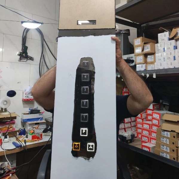 آسانسور آسمون برج نوین