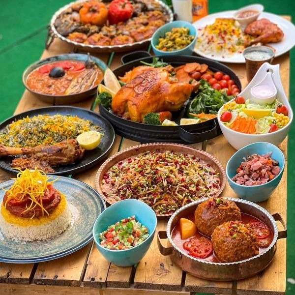 صنایع غذایی گردشگری و هتل داری حورا شفیعی