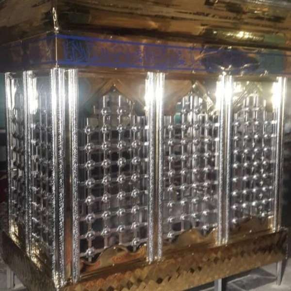 گنبد و گلدسته