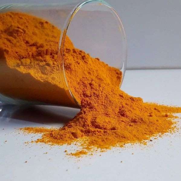 عرقیات و گیاهان دارویی عطاری حکیم