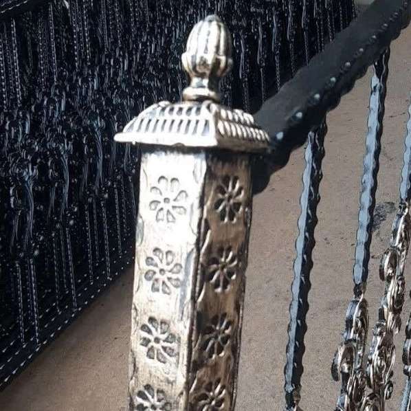 نرده فلاح