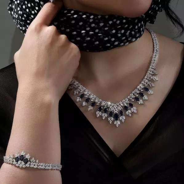 سرویس های پایه جواهر
