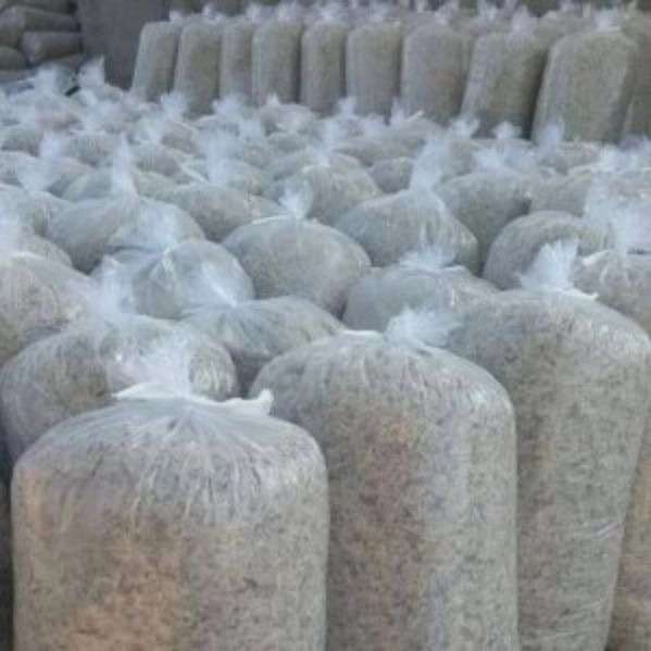 خوراک دام و طیور فرجی