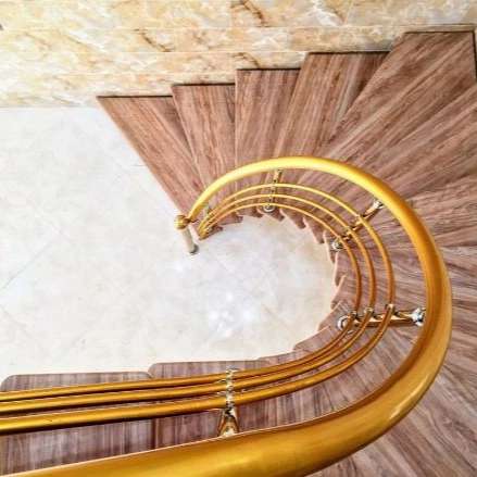 نرده فلاح