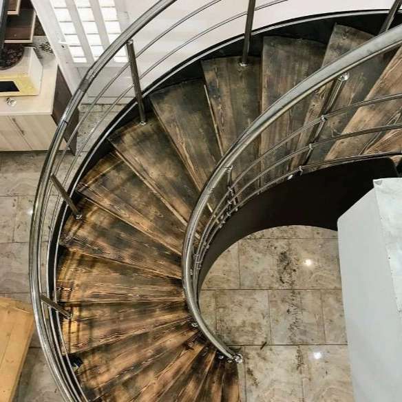 نرده فلاح