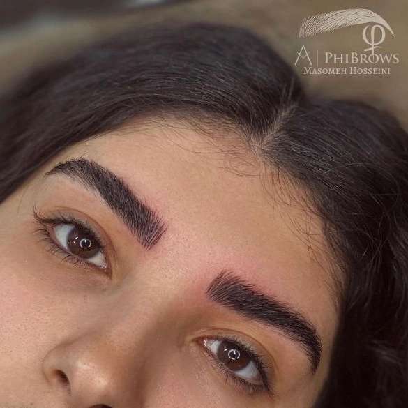 سالن زیبایی آیناز