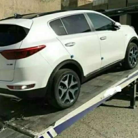 خودروبر و امداد خودرو شبانه روزی و سراسری حسین پور در مرند