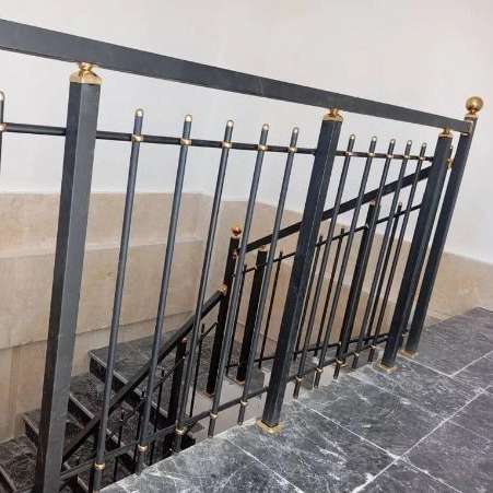 نرده استیل درب آکاردئونی و پنجره فلزی