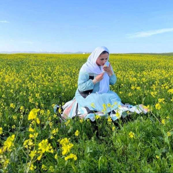 لباس محلی مانگی سا