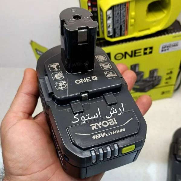 آرش استوک
