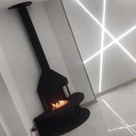 شومینه برقی و گازی شعله نما