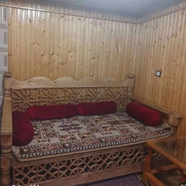 سوئیت شماره سه اقامتگاه یاسر در ماسوله