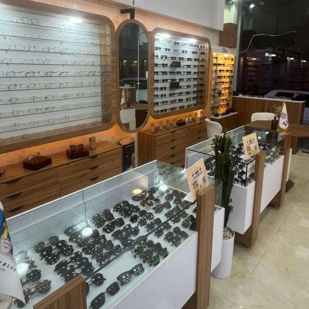 عینک سفیر شعبه نواب