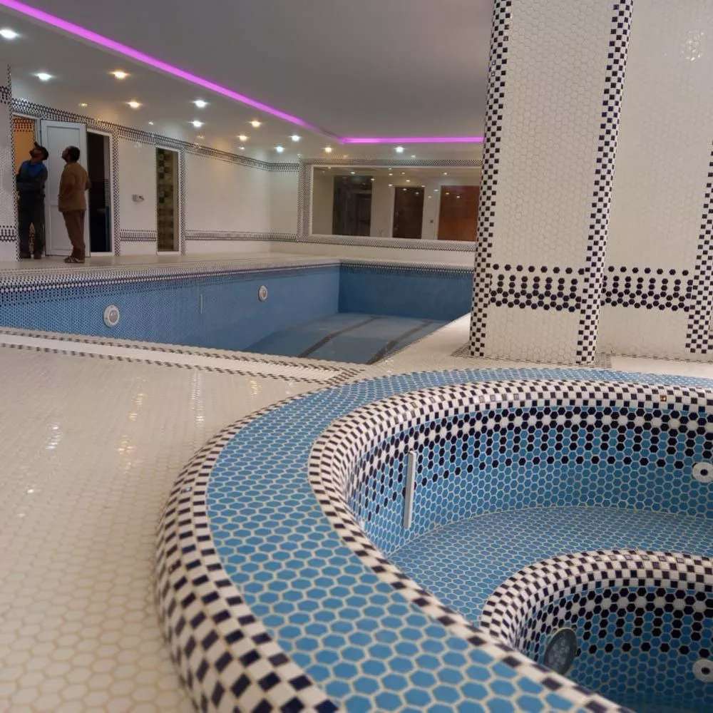 پروژه ساخت استخر مایسا در متل قو