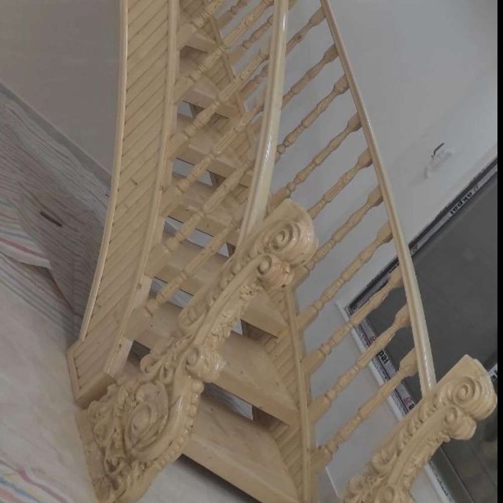 تبریز اول ثقه الاسلام روبروی پاساژ شهریار نرده دوبلکس 04135233324