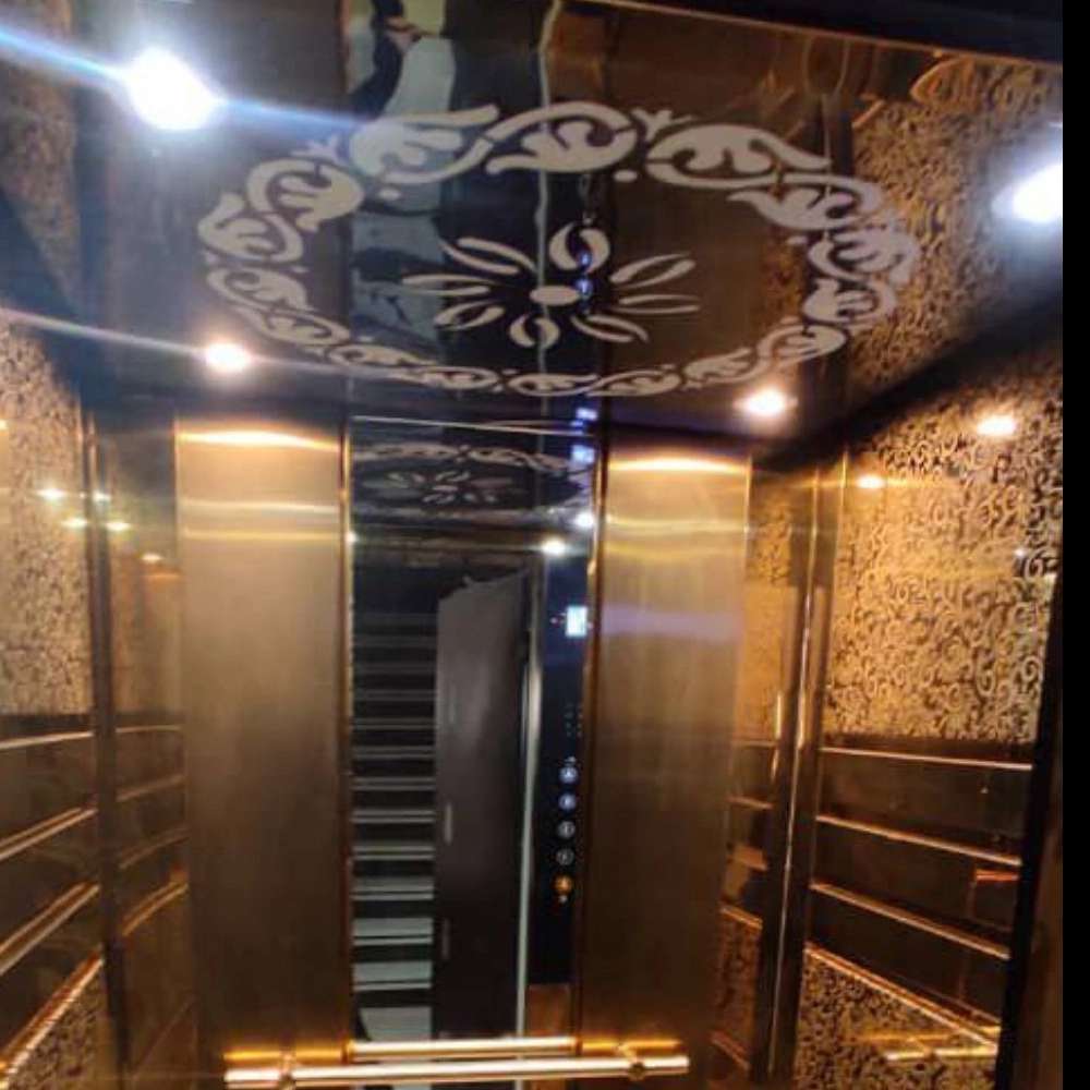 آسانسور عرشیا