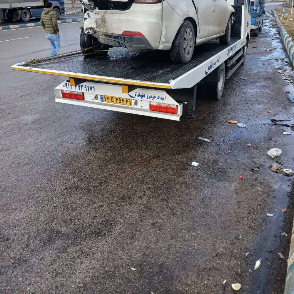 امداد خودروبرشاهبن دژ09964918994