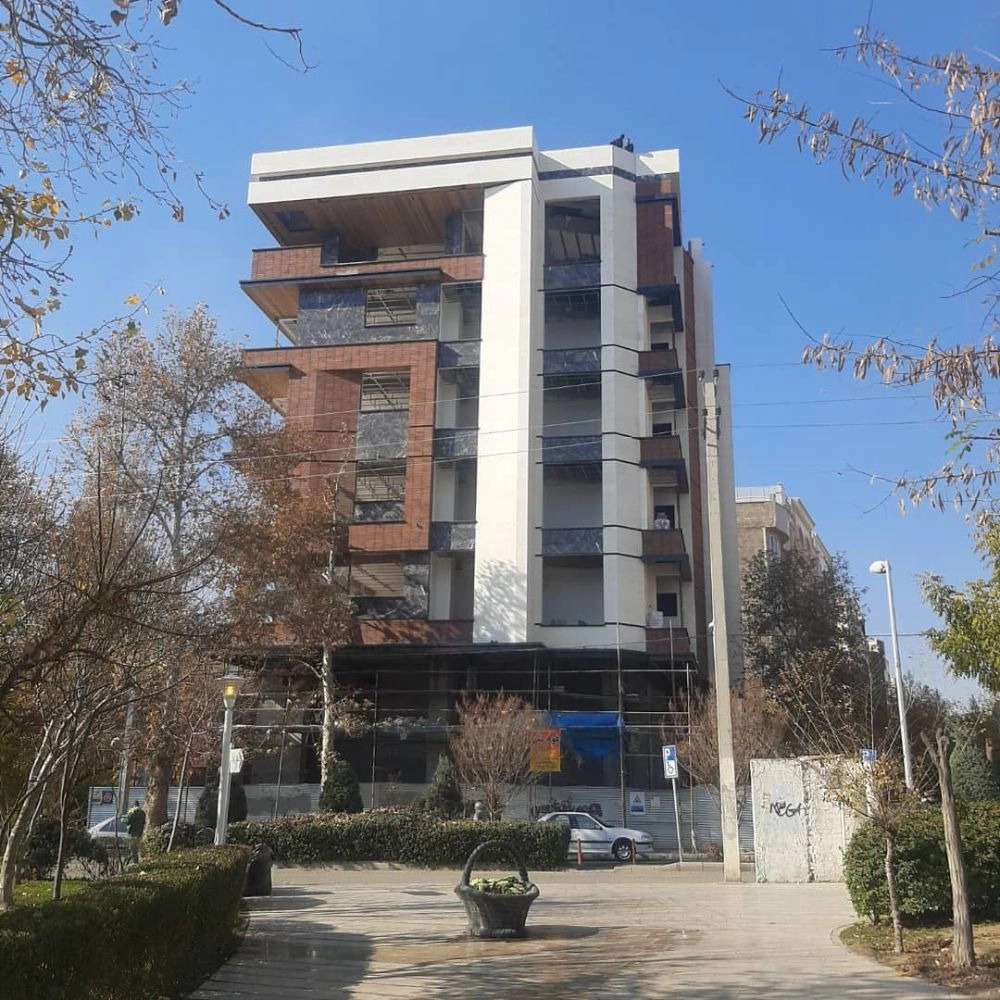 نما فلزی فلاشینگ عادل آذرنوین
