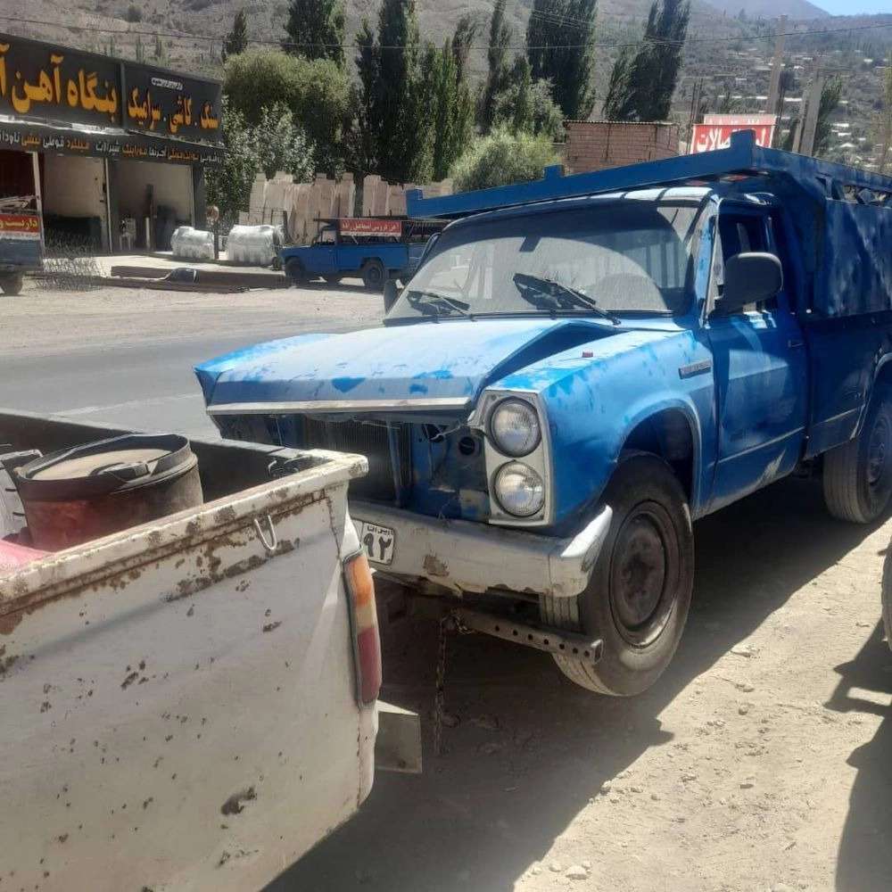 امداد خودرو و خودروبر هراز اسفندیاری